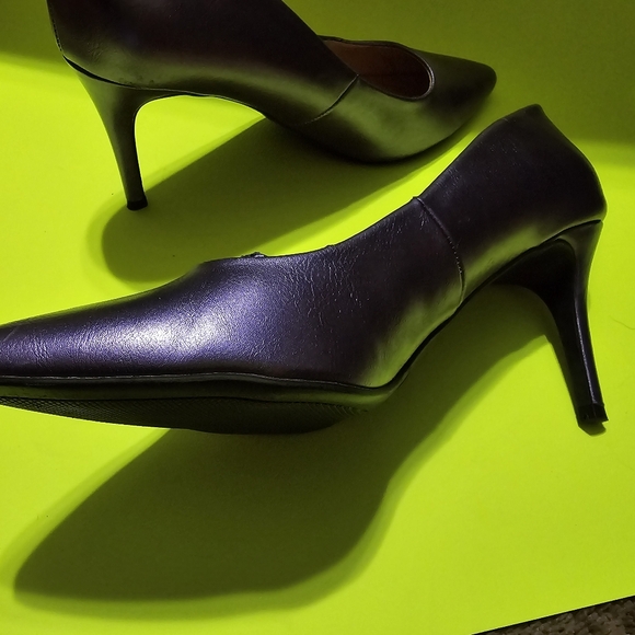 A New Day Heels - Picture 8 of 16